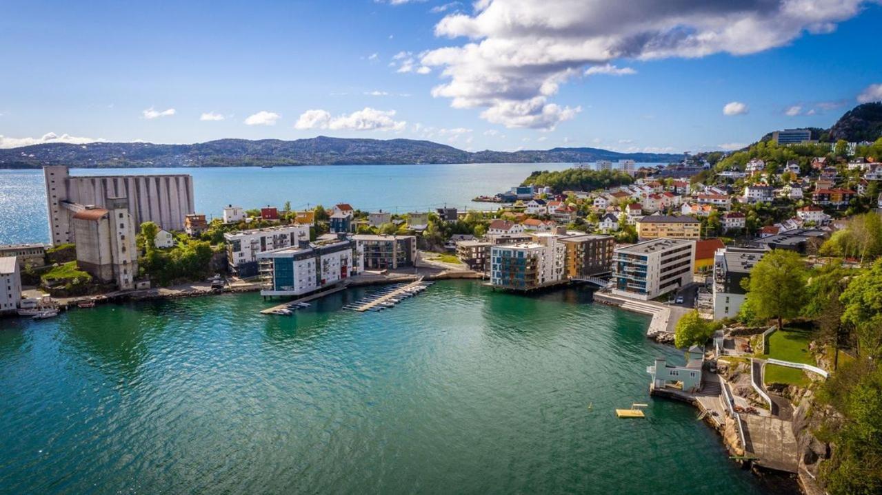 New Penthouse Apartment With Sea View In Bergen Centrum Extérieur photo