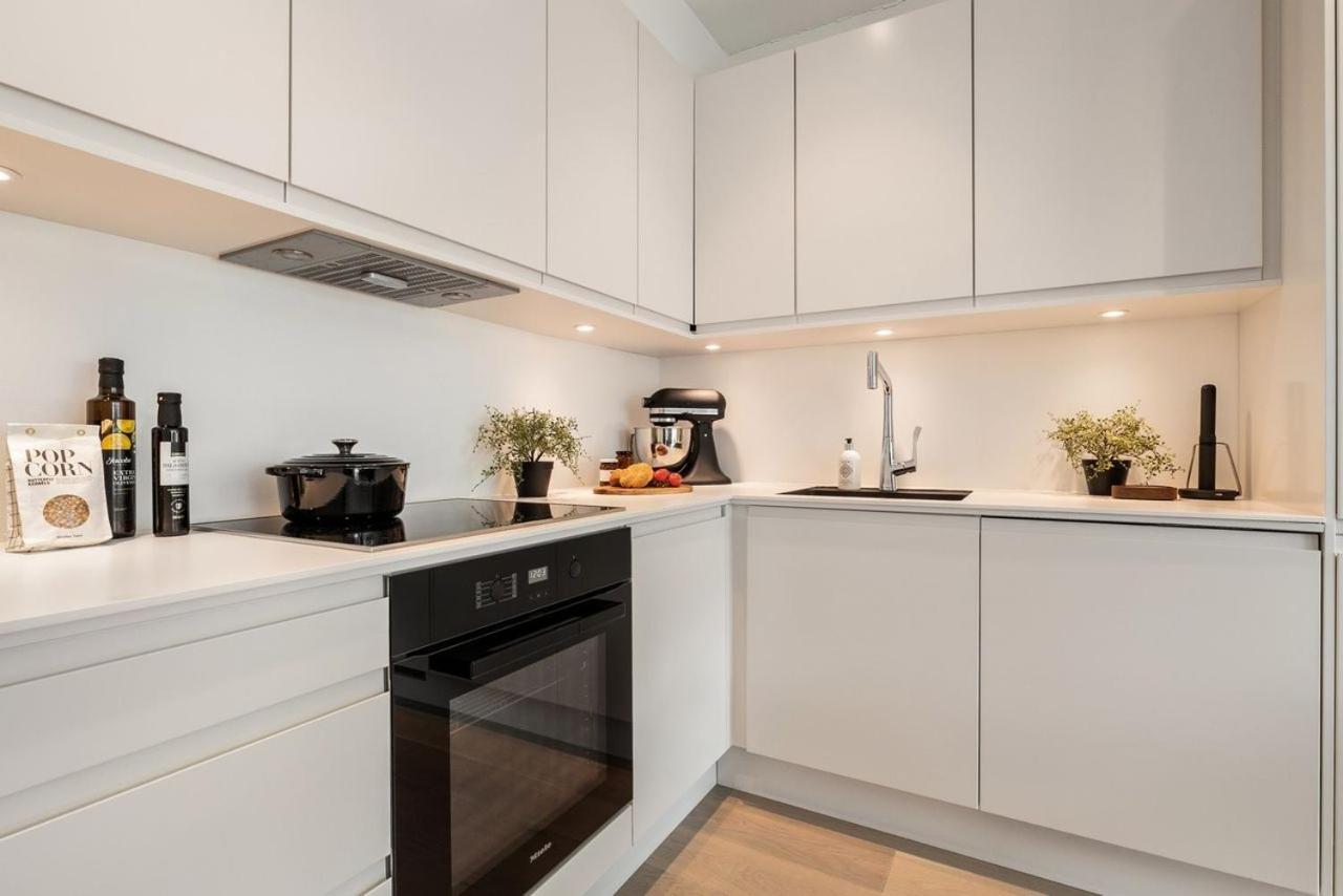 New Penthouse Apartment With Sea View In Bergen Centrum Extérieur photo