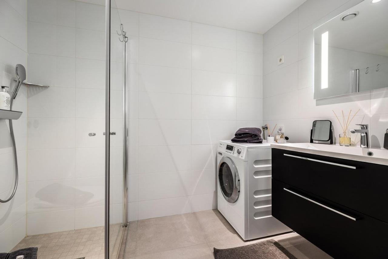New Penthouse Apartment With Sea View In Bergen Centrum Extérieur photo